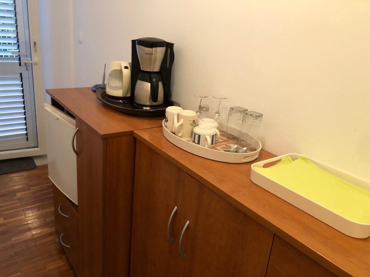 Guest House Katic دوبروفينك المظهر الخارجي الصورة