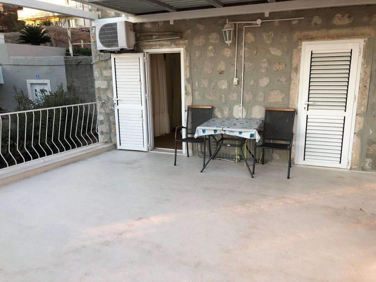 Guest House Katic دوبروفينك المظهر الخارجي الصورة
